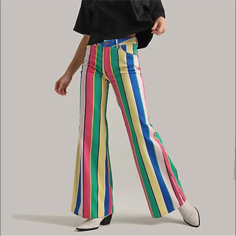 Wrangler Wanderer 622 High Rise Flare Jeans